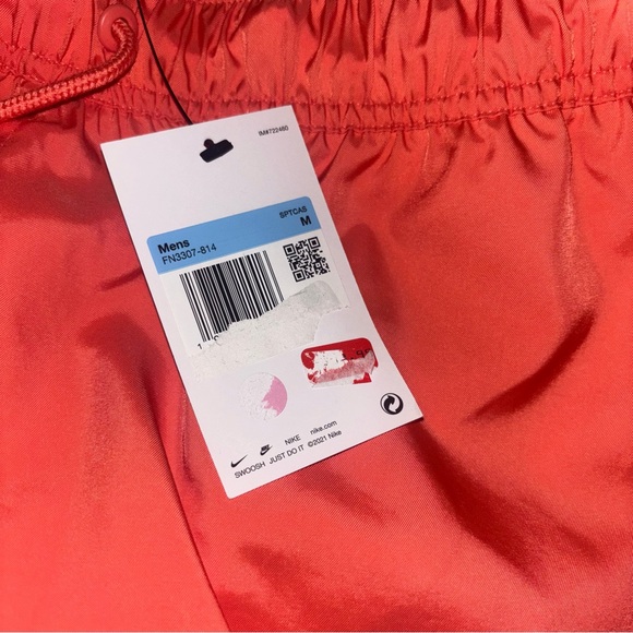 Nike Men’s Club 6’’ Woven Flow Shorts NWT - Picture 11 of 11